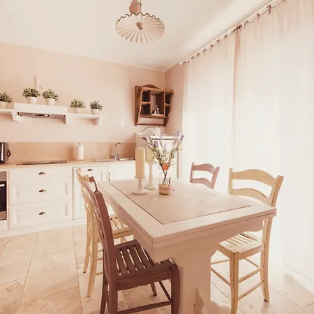Appartamento Castel Del Mare *